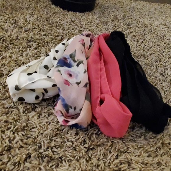 Headbands - Picture 2 of 3